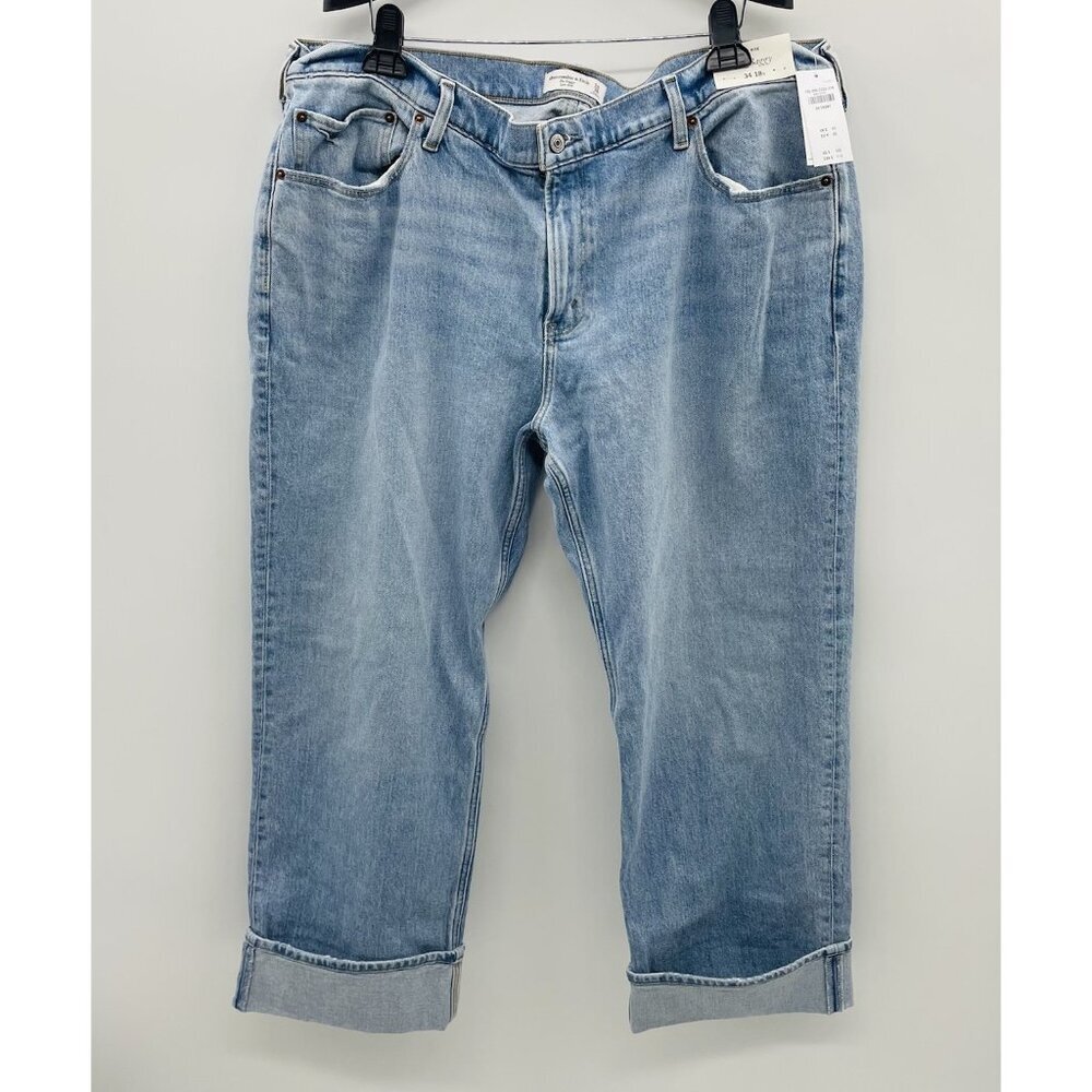 Abercrombie & Fitch Womens Size 34 18S Short The Baggy Low Rise Cuffed Jean $100